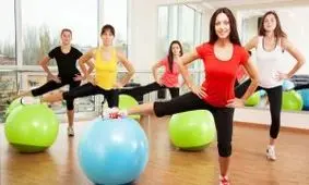 ورزش پیلاتس چیست و چه فواید و عوارضی دارد؟