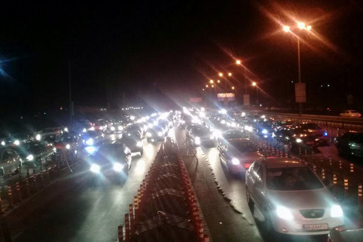 ترافیک در هراز پرحجم است/ بارش در فیروزکوه