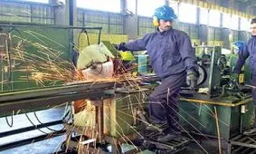 جزئیات برنامه دولت در اشتغالزایی در زمان تحریم/پرداخت بخشی دستمزد از منابع بیمه بیکاری