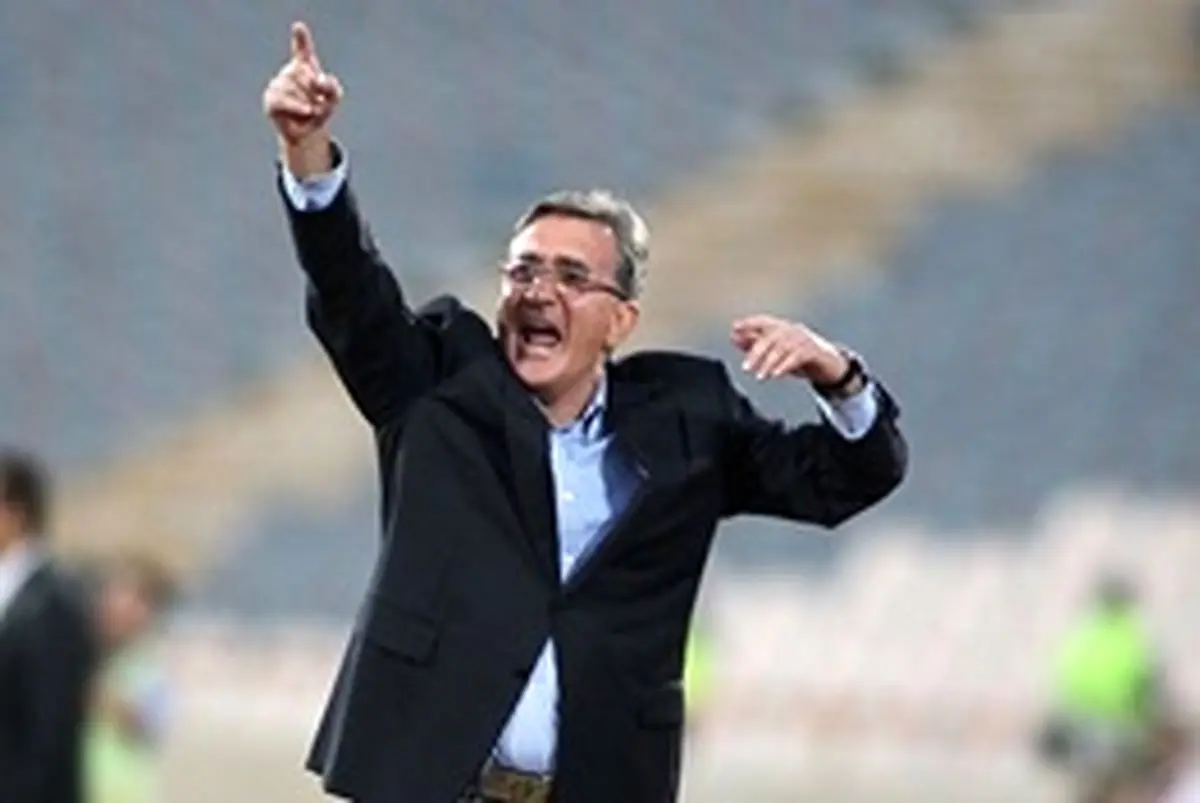 تصویری از حضور برانکو در ایستگاه آتش‌نشانی