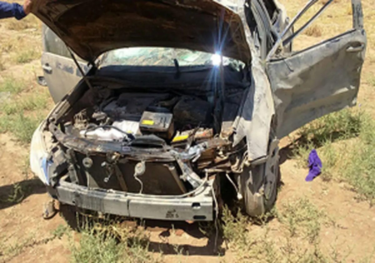 واژگونی خودرو با سه مصدوم