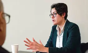 مک‌کارتیسم به آمریکا بازگشته است؟/ بررسی دردسرها برای آرین طباطبایی دختر فیلسوف درگذشته ایرانی