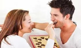 زندگی زناشویی تان را با چند مهارت ساده عاشقانه کنید!