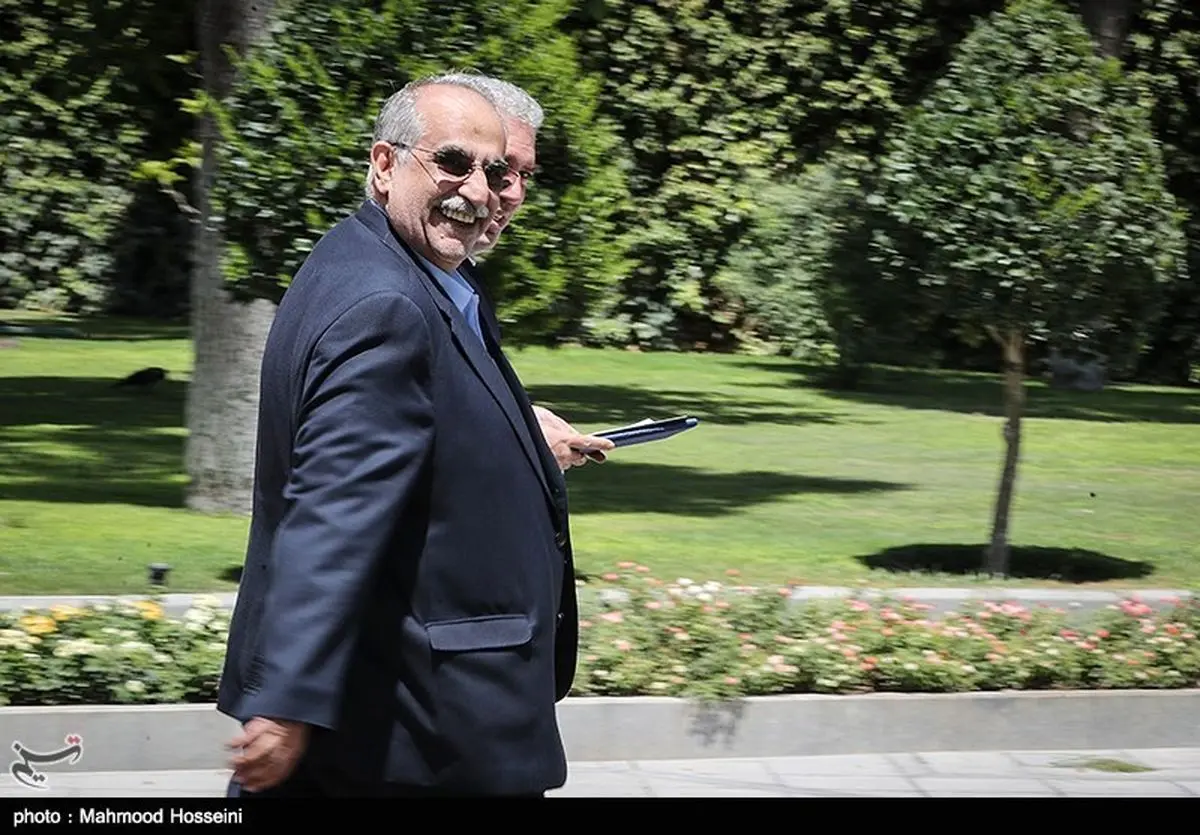 دومین کارت زرد مجلس به کرباسیان