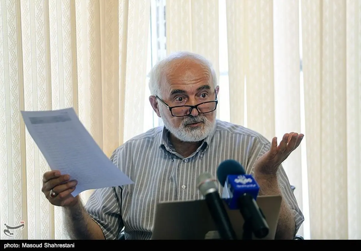 توکلی خطاب به زنگنه: علت حذف برخی رشته‌های تحصیلی مرتبط با نفت و گاز چیست؟