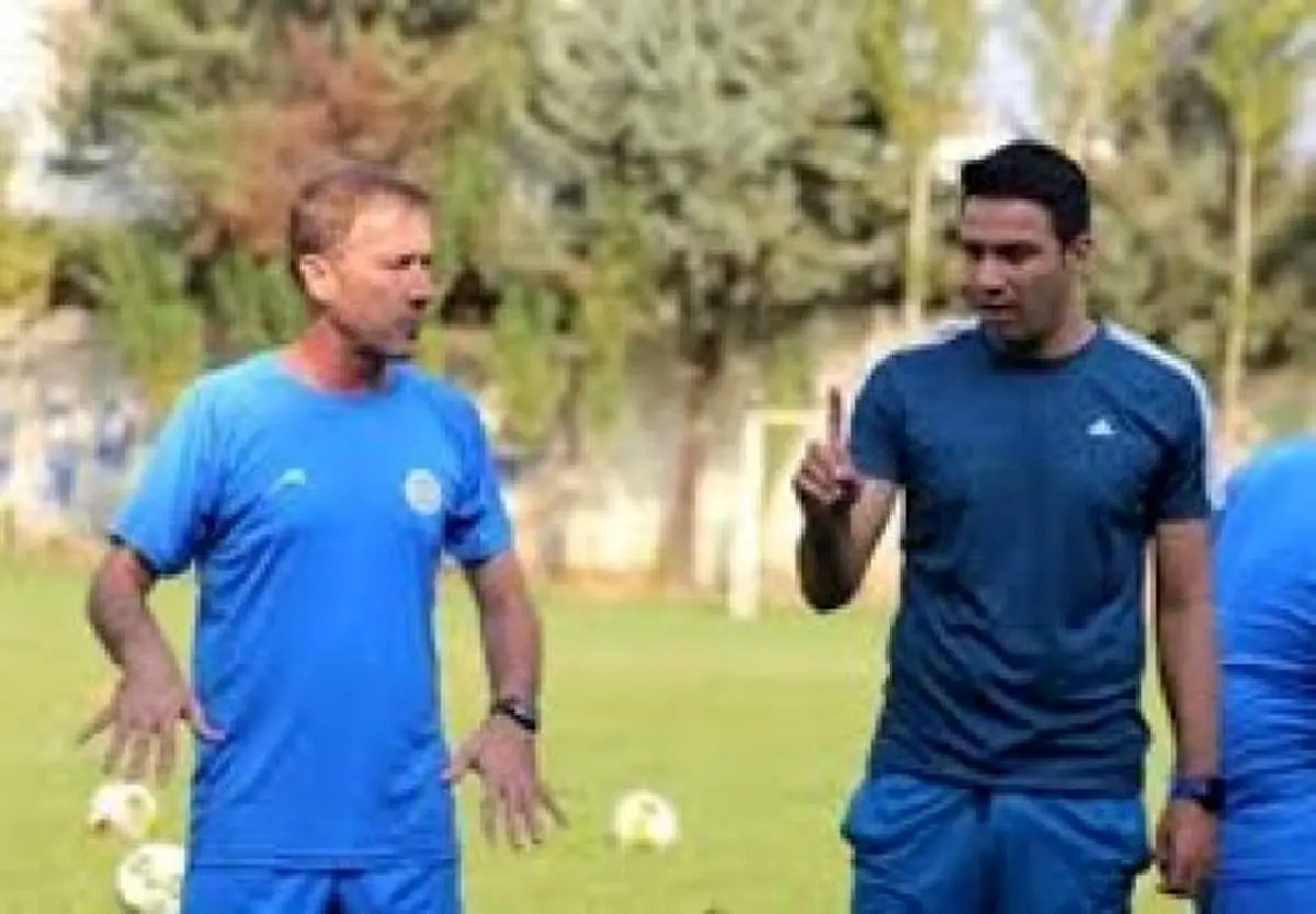 روایت مربی اسپانیایی و سابق خونه به خونه از اتفاقات این تیم: چاقوکشان به زمین ریختند و نزدیک بود سکته کنم!