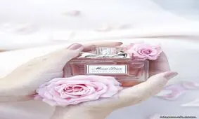 ماندگاری عطرهای تابستانی را چند برابر کنید + ترفندها