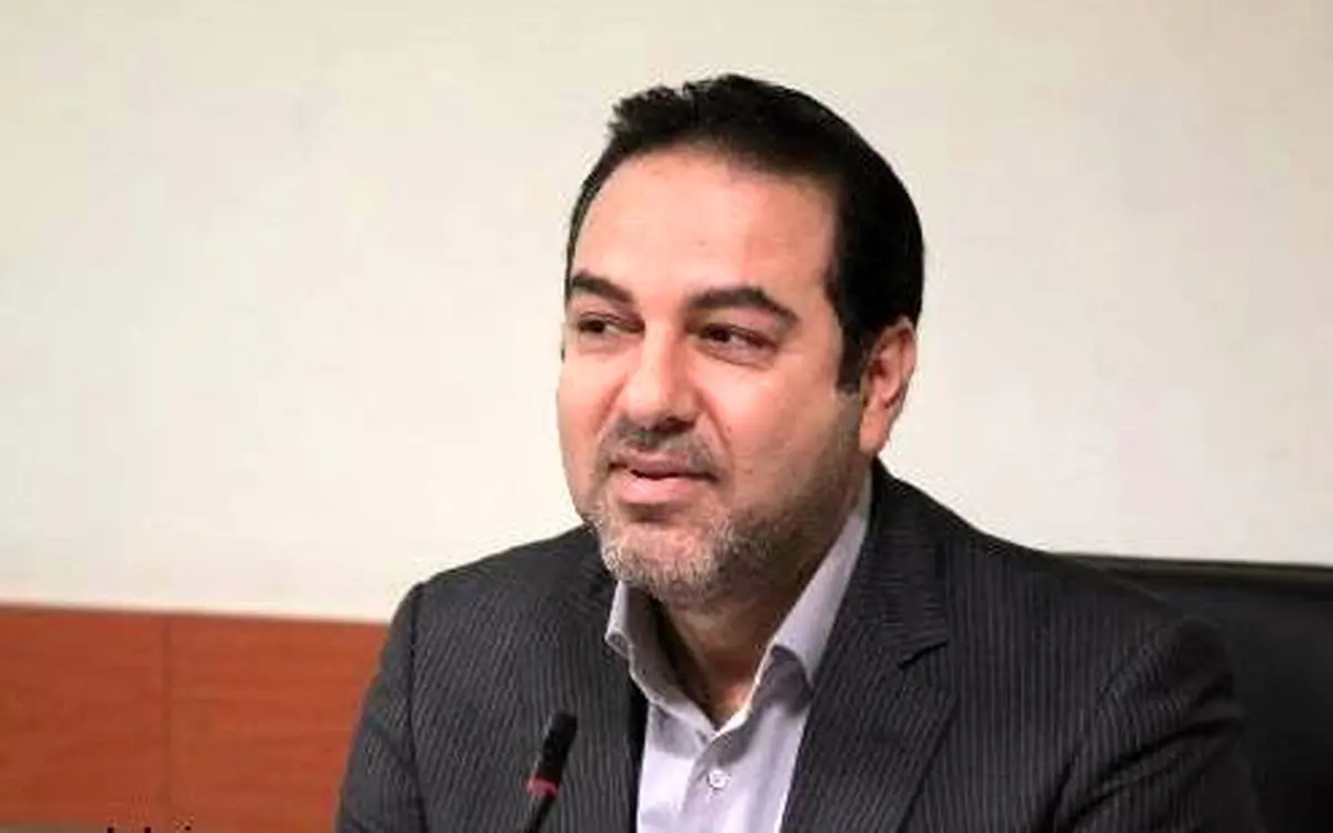 غذاهایی که نباید در سفر بخورید