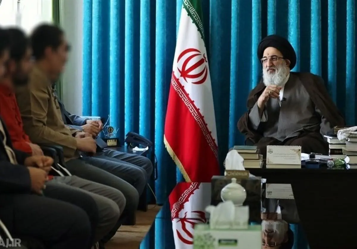 جوان بهایی اهل کرج به دین مبین اسلام مشرف شد