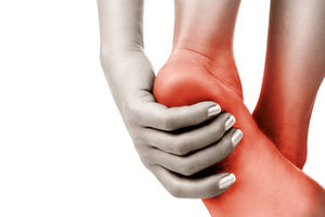 گزگز و درد کف پا، مهمترین دلایل در زنان