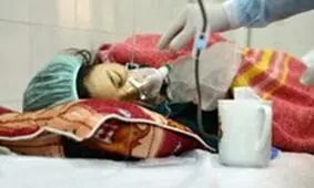 پزشکانی که باید چشم و دست بسته طبابت کنند