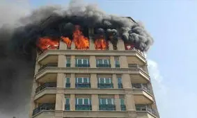 جزئیات آتش سوزی ساختمان اداری ۱۰ طبقه در خیابان جردن+عکس و فیلم