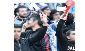 گزارشی تکان دهنده از مصرف مواد مخدر در استادیوم‌ آزادی/ «گل» زدن روی سکوها