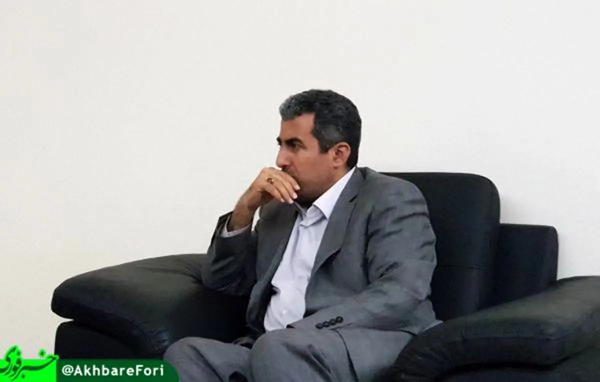 از روز اول به آقای جهانگیری گفتم دلار 4200 تومانی اشتباه است