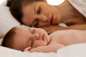 سن مناسب برای از شیر گرفتن کودک در شب