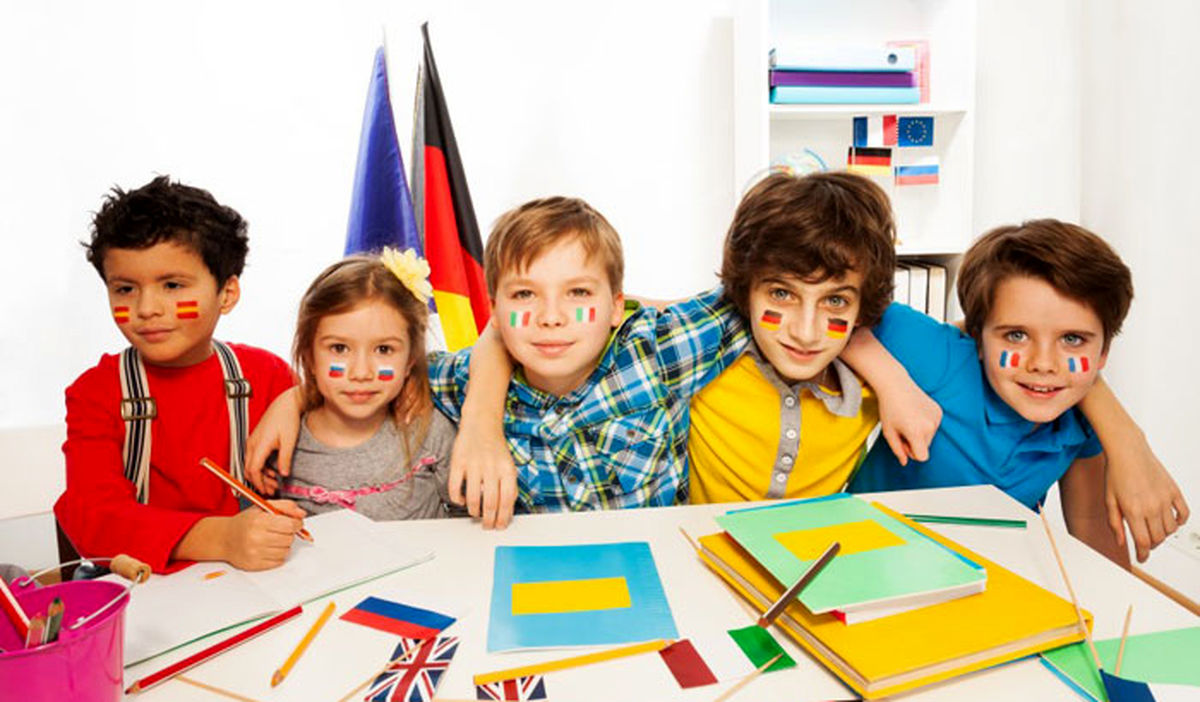 بهترین سن آموزش زبان انگلیسی به کودکان چیست؟