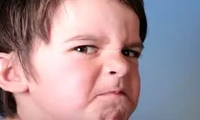 چرا کودکان لجبازی می‌کنند