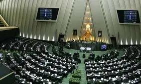 استیضاح نظام بود نه استیضاح ربیعی