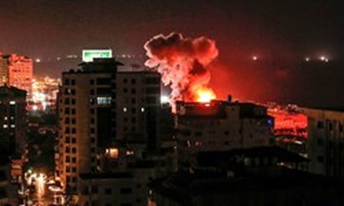 تبادل آتش گسترده مقاومت و صهیونیست‌ها در شب ناآرام غزه/ تایید آغاز عملیات جدید علیه غزه