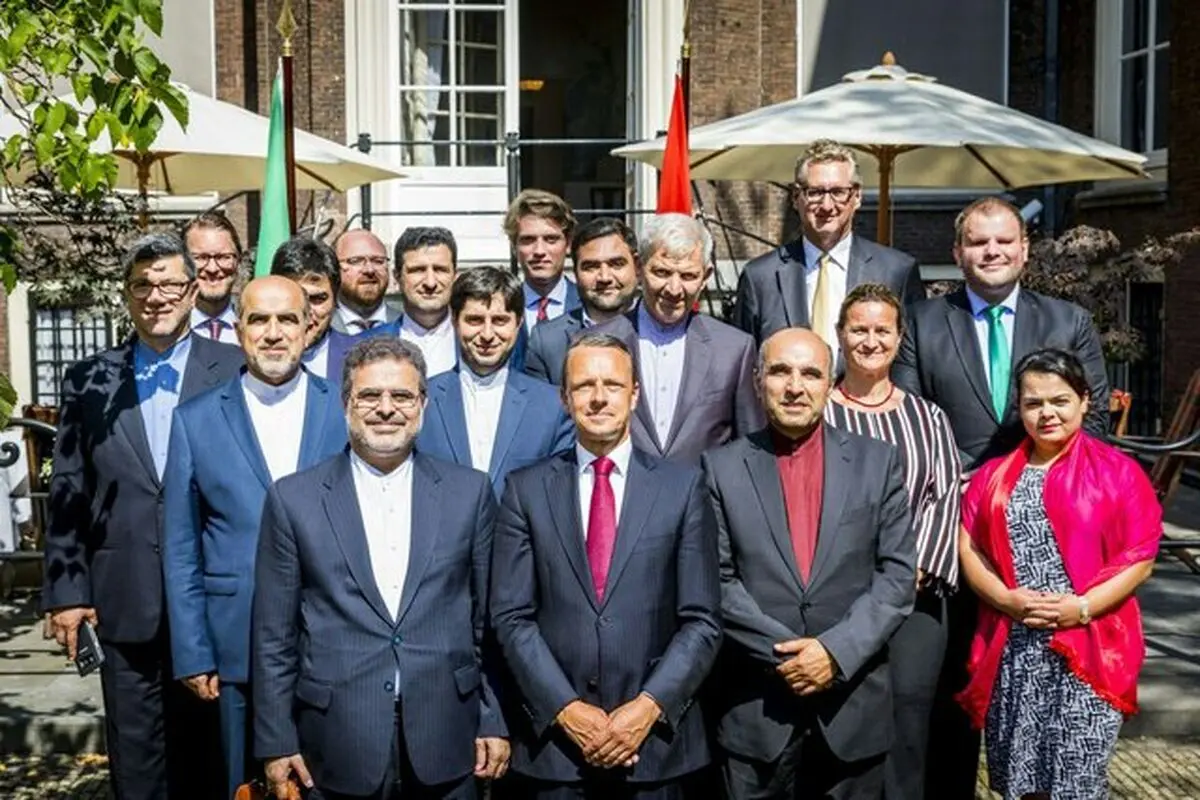 ایران و هلند روابط مردمی و کنسولی خود را گسترش می دهند