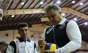 عابدزاده به AVC کاپ رفت