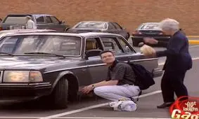 انفجار لاستیک اتومبیل - دوربین مخفی