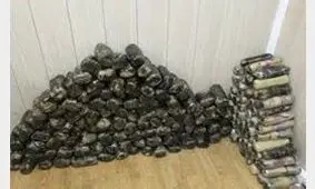 یک کشتی حامل ۲۰ تن مواد مخدر توقیف شد