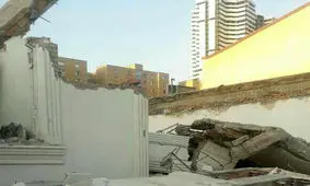 آوار منزل مسکونی در اتوبان تهران کرج/ یک کارگر فوت شد