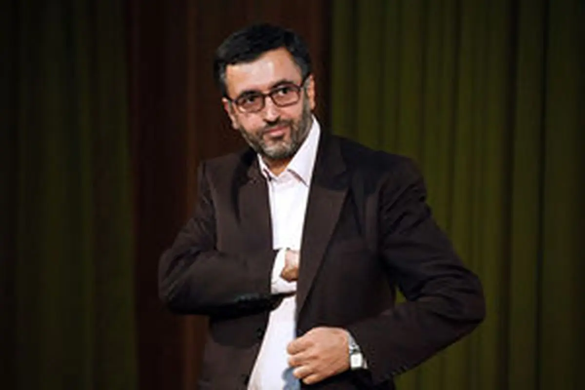 پاسخ عبدالله گنجی به توییت محمود صادقی