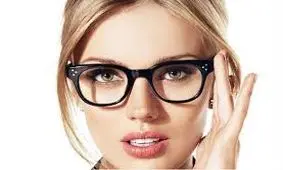 برطرف کردن لک جای عینک از روی پوست بینی