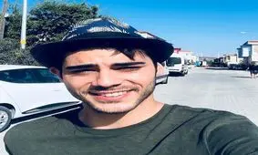 خواستگاری از آقای بازیگر در خیابان / عکس