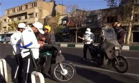 موتورسیکلتی با ۱۴ میلیون خلافی در دهدشت توقیف شد