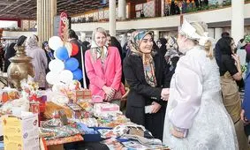 تصاویری از بازارچه دیپلماتیک وزارت امور خارجه با حضور همسر عراقچی