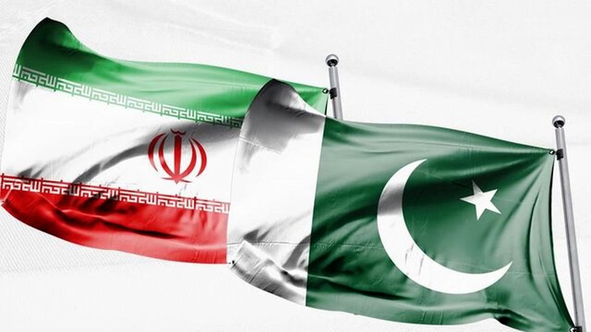دیدار رئیسی با نخست وزیر پاکستان/ افتتاح خط جدید تبادل انرژی برق بین ایران و پاکستان