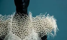 زینا هالووی و معرفی مد پایدار با علف!/ عکس
