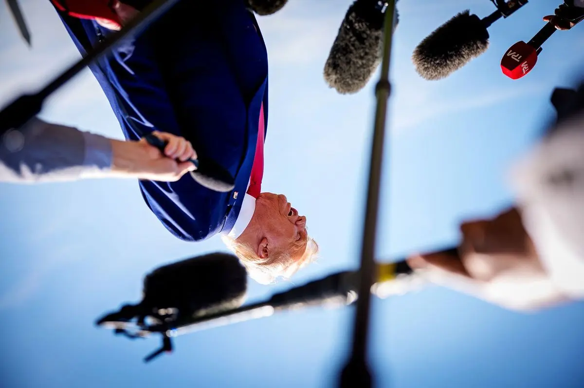 شبکه MS NOW: ریاست‌جمهوری ترامپ در سقوط آزاد کامل است