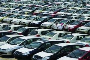 قیمت خودرو داخلی و وارداتی رو به افول