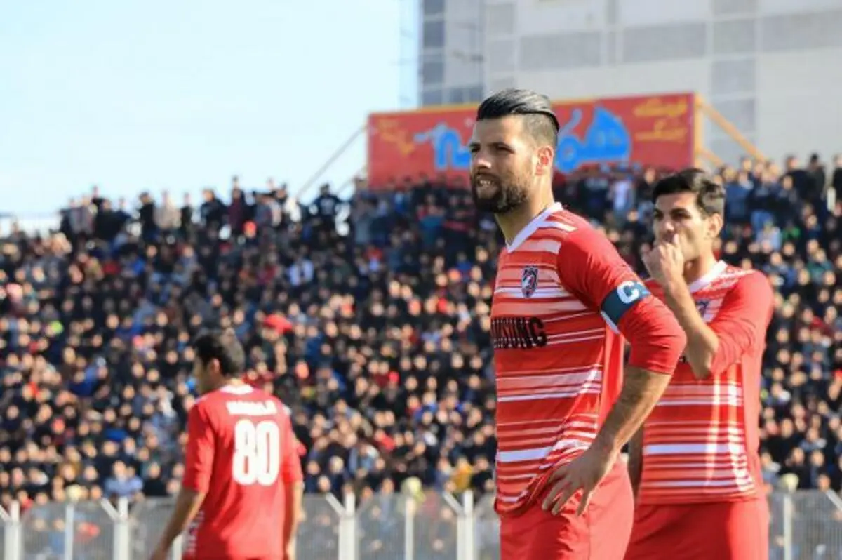 مهاجم پرسپولیسی به نساجی پیوست