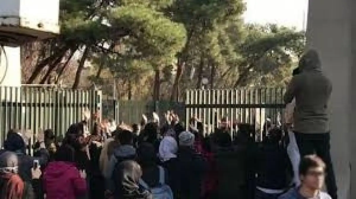 تمامی دانشجویان بازداشتی دانشگاه تهران آزاد شدند