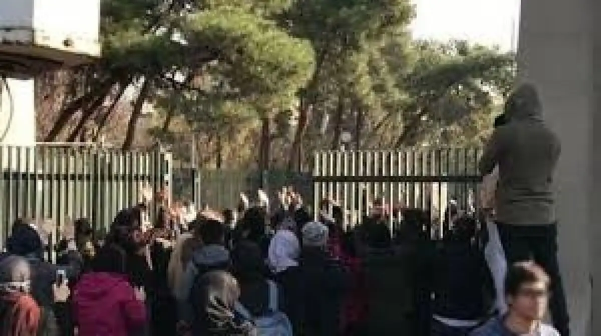 تمامی دانشجویان بازداشتی دانشگاه تهران آزاد شدند