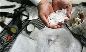 انهدام باند تهیه و توزیع شیشه در مشهد