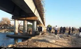 پل شناور رودخانه کرخه پس از پنج روز دوباره راه‌اندازی شد