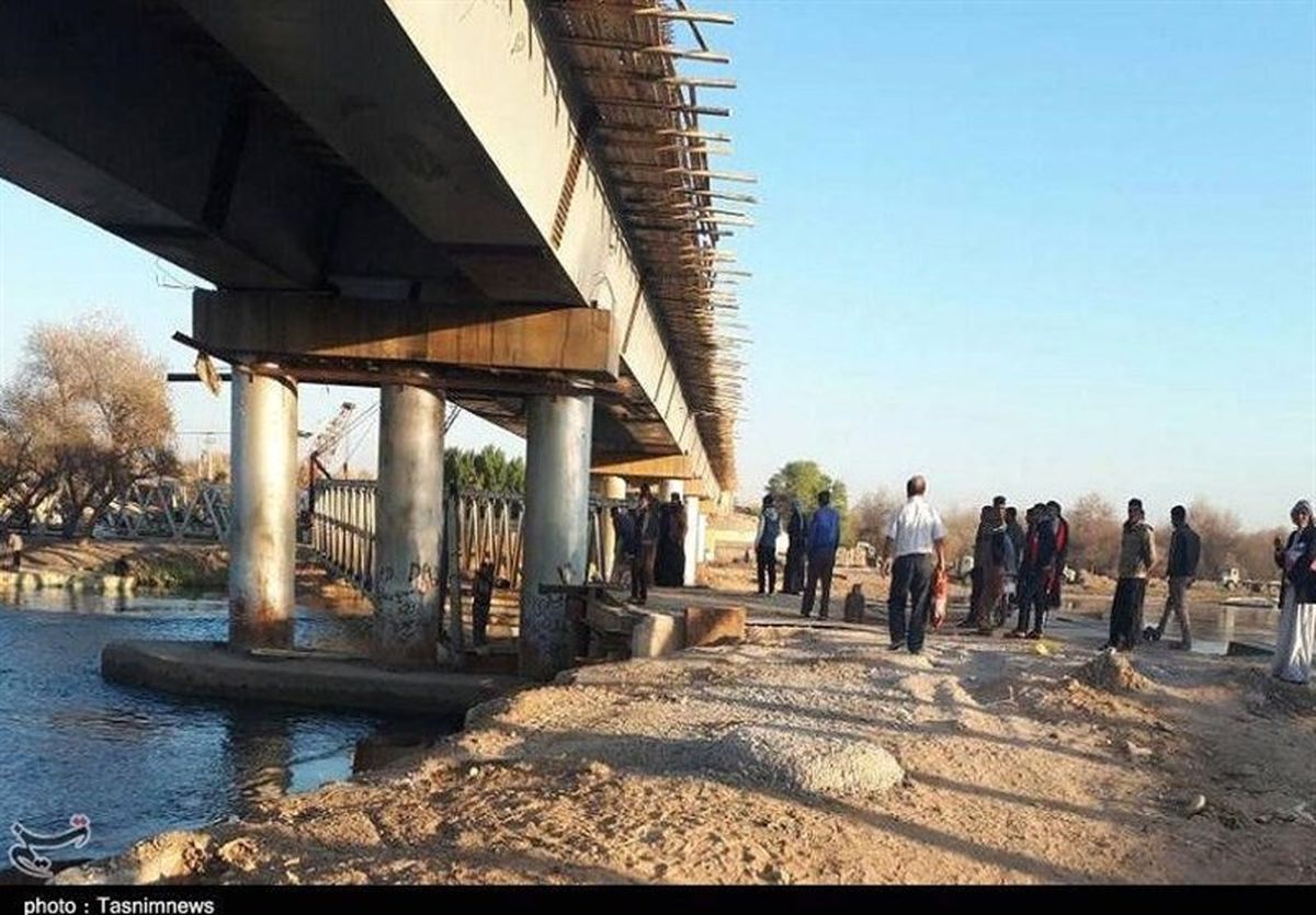 پل شناور رودخانه کرخه پس از پنج روز دوباره راهاندازی شد