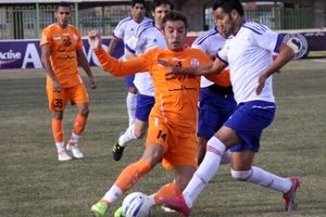 پیروزی تیم فوتبال داماش گیلان برابر مس نوین کرمان