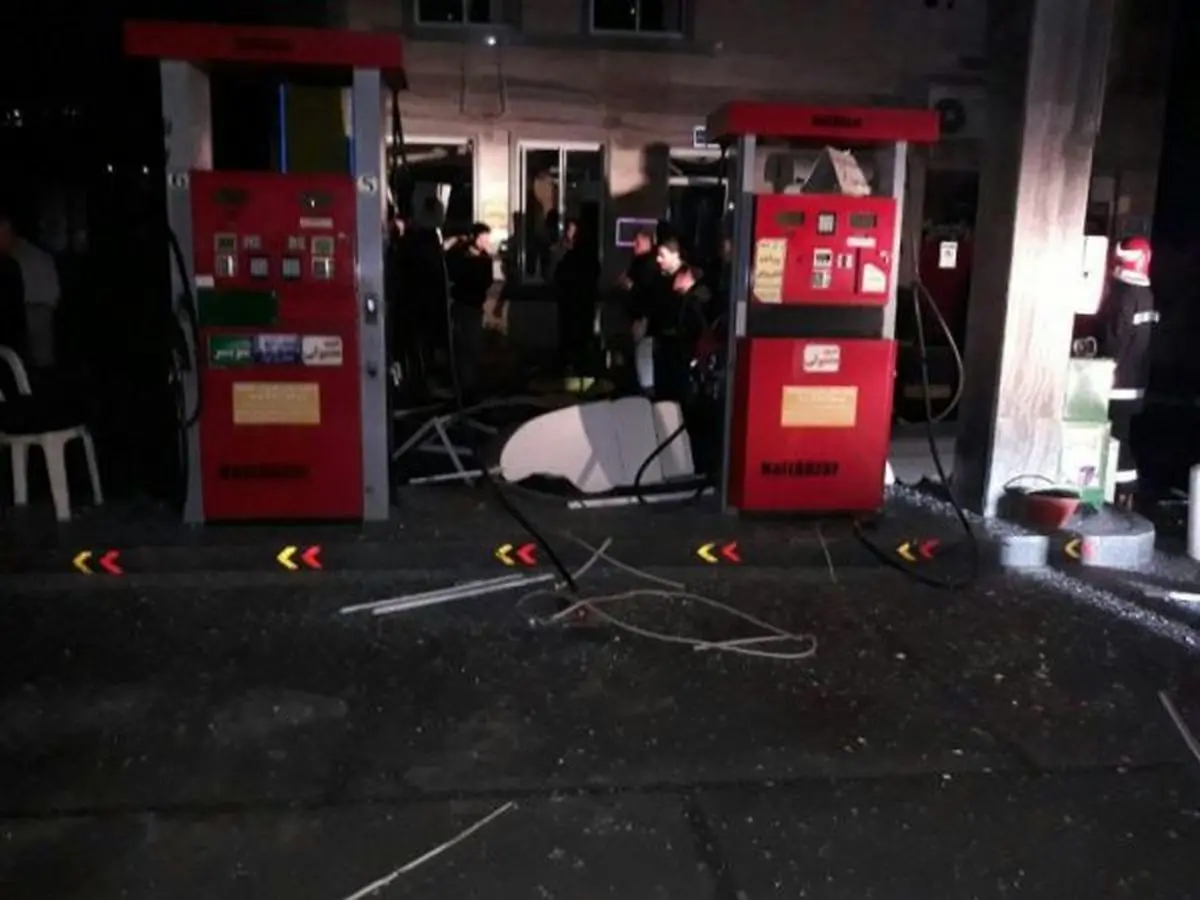 انفجار پمپ بنزین در لنگرود تلفات جانی نداشت