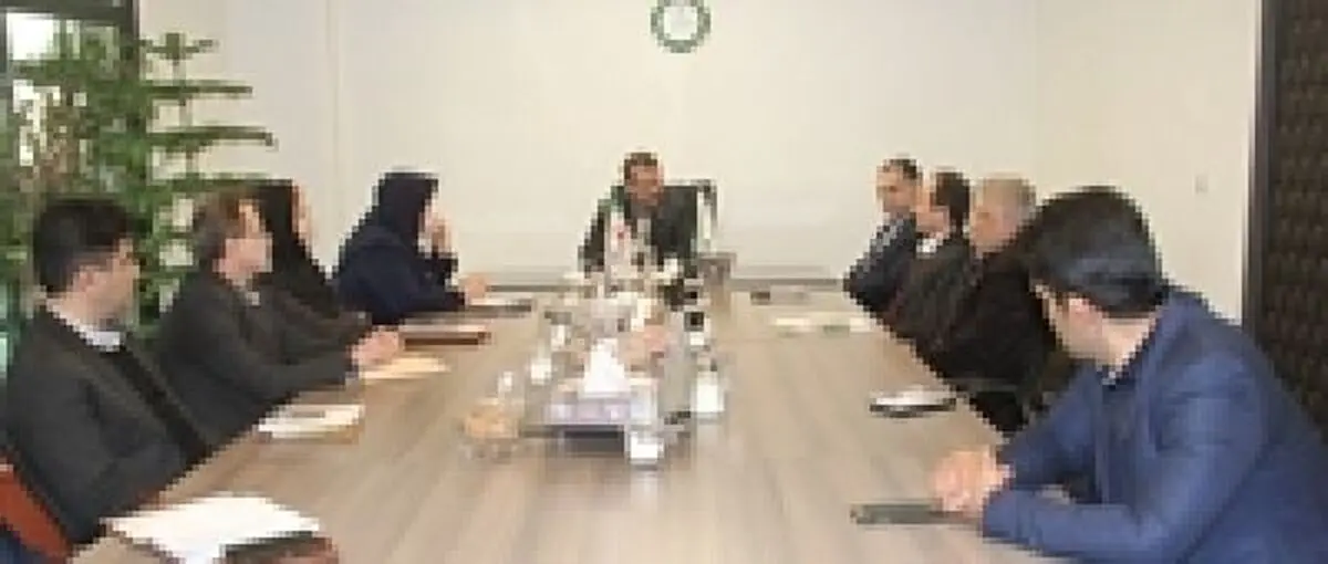 نشست هم‌اندیشی عضو هیأت مدیره پست‌بانک‌ با مدیر و کارکنان امورشعب و بازاریابی