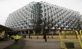 سفارتخانه جنجالی آمریکا در لندن در انتظار سفر تیلرسون