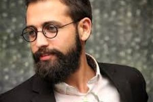 خلاقيت جديد «محسن افشاني» در نشان ندادن چهره همسر!