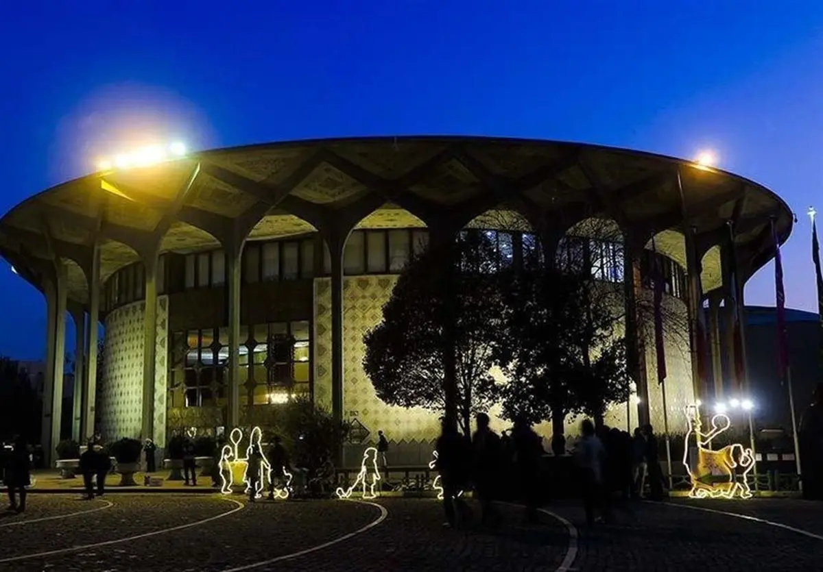 روزهای شلوغ تئاتر شهر