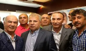 پروین: علی علیپور مثل فرشاد پیوس بوی گل می‌دهد